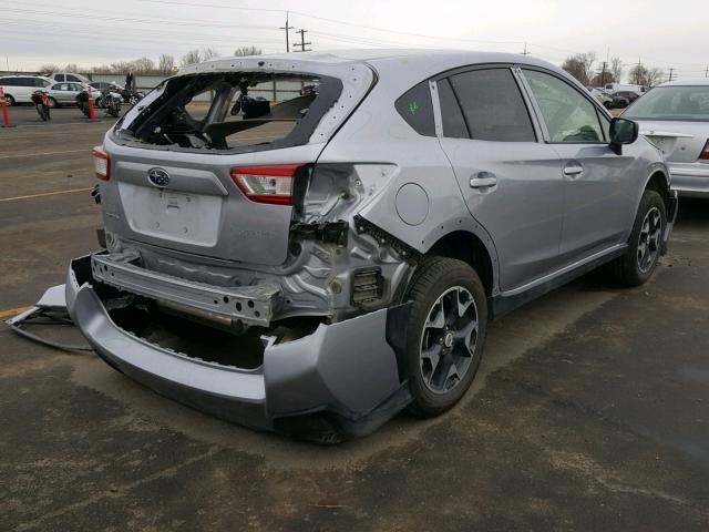 JF2GTAAC8J9285436 - 2018 SUBARU CROSSTREK SILVER photo 4