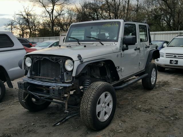 1J4GA39127L109670 - 2007 JEEP WRANGLER X SILVER photo 2