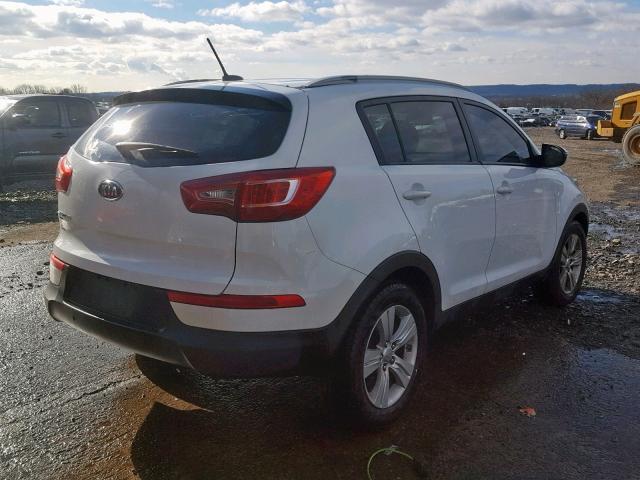 KNDPB3A22B7134593 - 2011 KIA SPORTAGE L WHITE photo 4