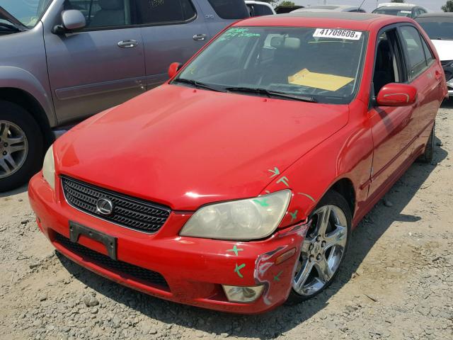 JTHBD192430066514 - 2003 LEXUS IS 300 RED photo 2