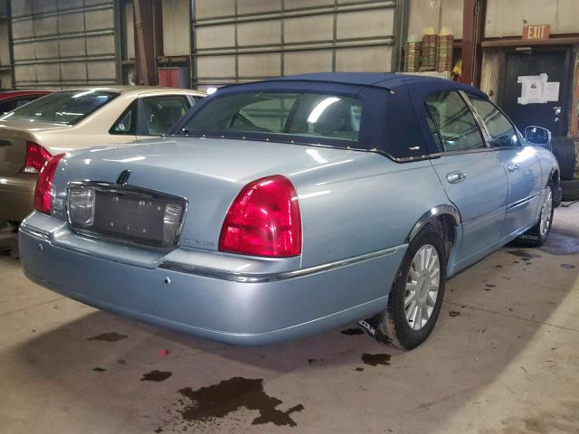 1LNHM81W95Y619368 - 2005 LINCOLN TOWN CAR S BLUE photo 4