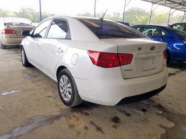 KNAFU4A28D5726295 - 2013 KIA FORTE EX WHITE photo 3