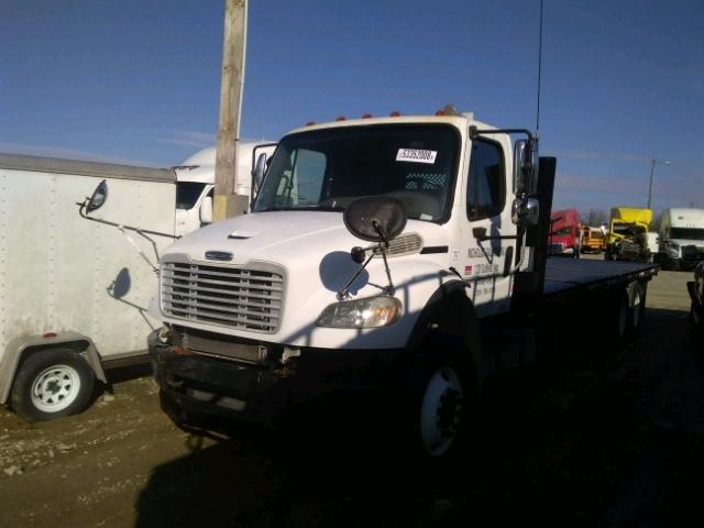 3ALHCYCY6EDFP2366 - 2014 FREIGHTLINER M2 106 MED WHITE photo 2