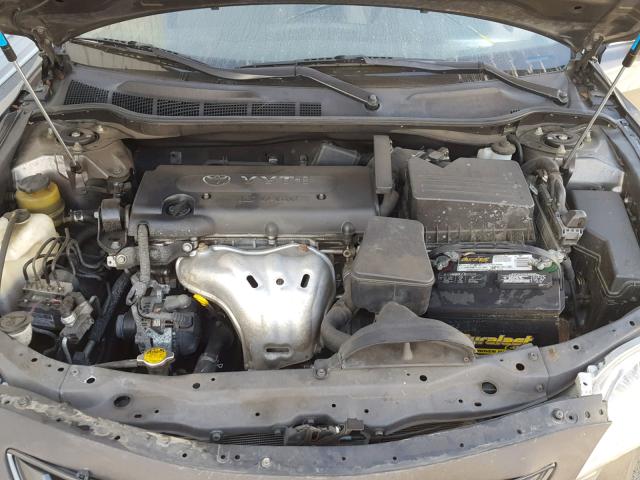 4T4BE46K08R013475 - 2008 TOYOTA CAMRY CE GRAY photo 7