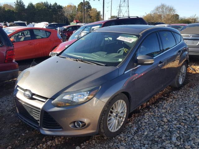 1FADP3N2XDL224878 - 2013 FORD FOCUS TITA GRAY photo 2