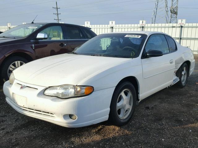 2G1WX12K139419116 - 2003 CHEVROLET MONTE CARL WHITE photo 2