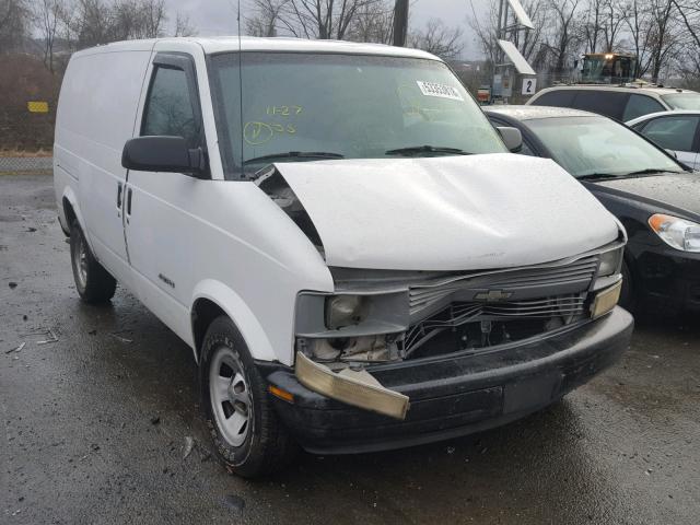 1GCDL19W01B145972 - 2001 CHEVROLET ASTRO WHITE photo 1