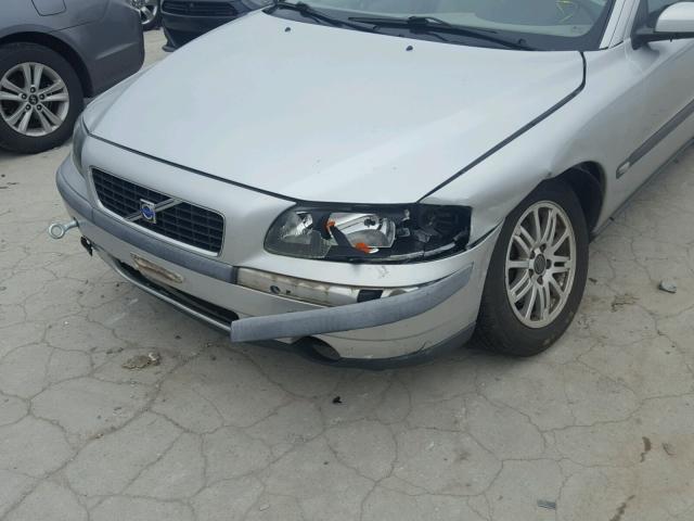 YV1RS61TX42388999 - 2004 VOLVO S60 SILVER photo 9