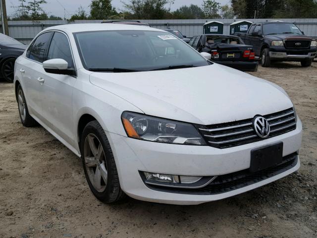 1VWAT7A35FC083264 - 2015 VOLKSWAGEN PASSAT S WHITE photo 1