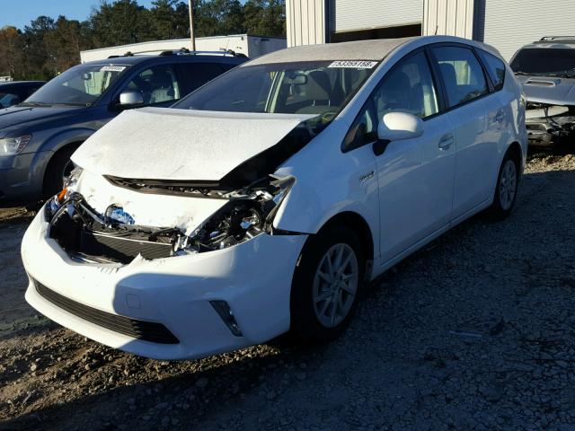 JTDZN3EU1C3074777 - 2012 TOYOTA PRIUS V WHITE photo 2