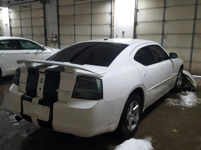 2B3CA3CV5AH124685 - 2010 DODGE CHARGER SX WHITE photo 4