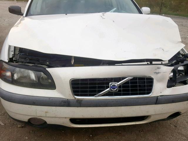 YV1RS61T942384880 - 2004 VOLVO S60 WHITE photo 9