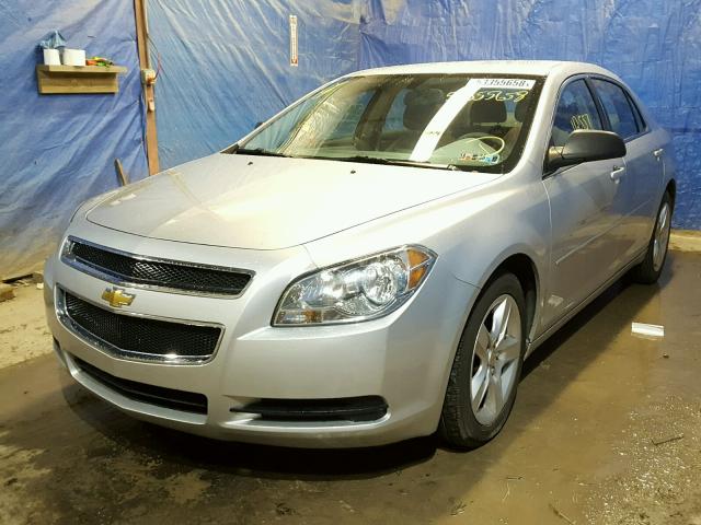 1G1ZB5E01CF117863 - 2012 CHEVROLET MALIBU LS 银色 照片 2