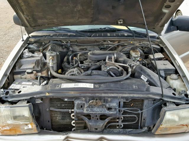 1GTDT13W52K241350 - 2002 GMC SONOMA BROWN photo 7