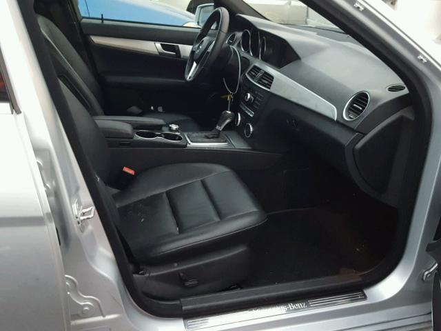 WDDGF4HB4DA857079 - 2013 MERCEDES-BENZ C 250 SILVER photo 5