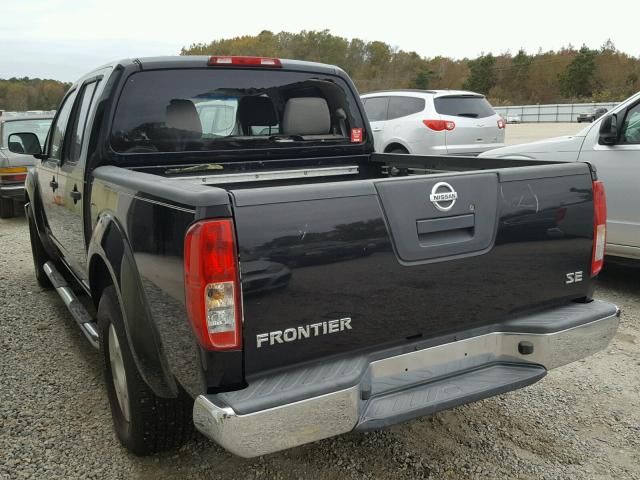 1N6AD07U57C417590 - 2007 NISSAN FRONTIER C BLACK photo 3