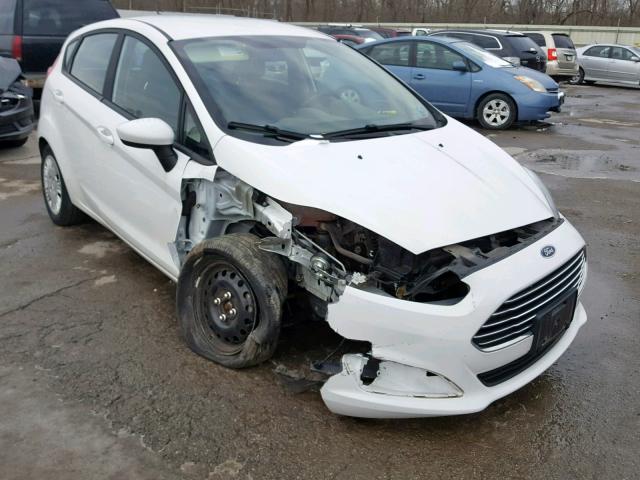 3FADP4TJ3GM137522 - 2016 FORD FIESTA S WHITE photo 1