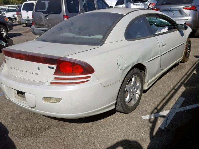 4B3AG42G82E151840 - 2002 DODGE STRATUS SE SILVER photo 4