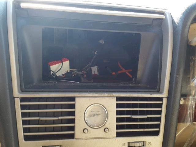 5LMEU68H25ZJ25245 - 2005 LINCOLN AVIATOR 黑色 照片 9