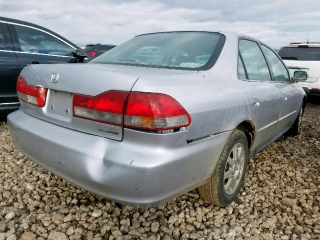 1HGCG56722A128278 - 2002 HONDA ACCORD SE SILVER photo 4