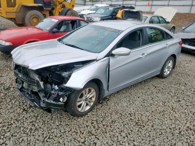 5NPEB4AC5DH606905 - 2013 HYUNDAI SONATA GLS SILVER photo 2