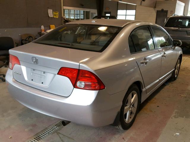 2HGFA16998H514103 - 2008 HONDA CIVIC EXL SILVER photo 4