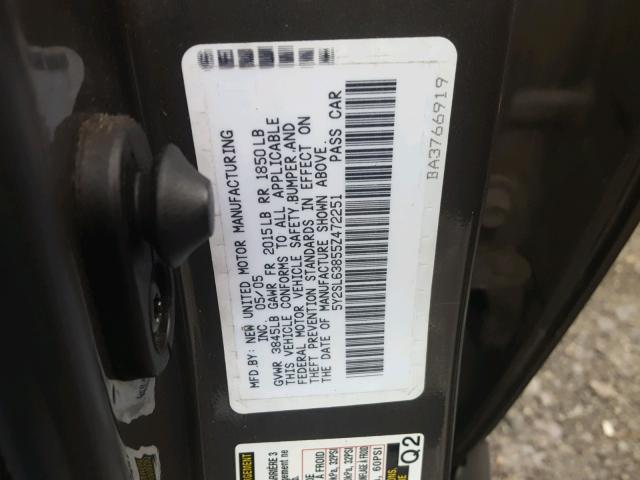 5Y2SL63855Z472251 - 2005 PONTIAC VIBE GRAY photo 10