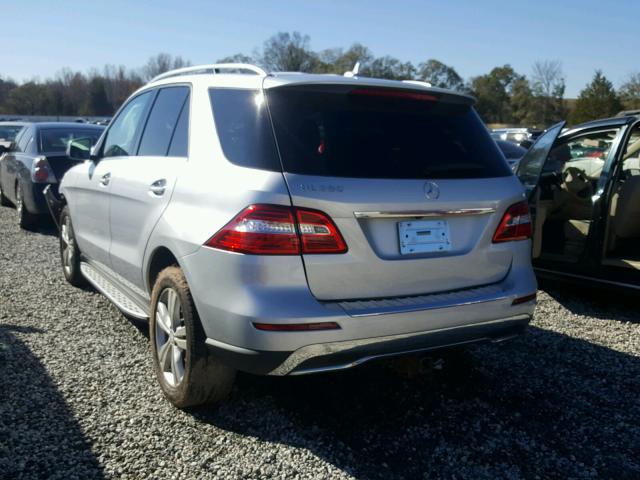 4JGDA5JB8DA167147 - 2013 MERCEDES-BENZ ML 350 SILVER photo 3