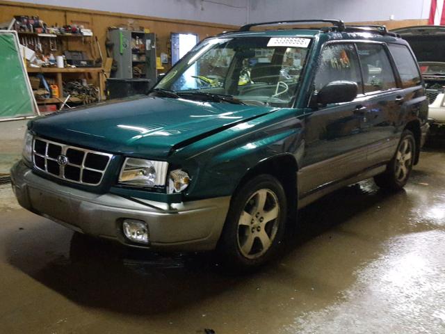 JF1SF6554YG720327 - 2000 SUBARU FORESTER S GREEN photo 2