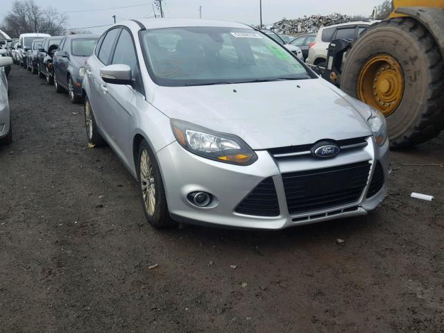 1FAHP3N2XCL276043 - 2012 FORD FOCUS TITA SILVER photo 1