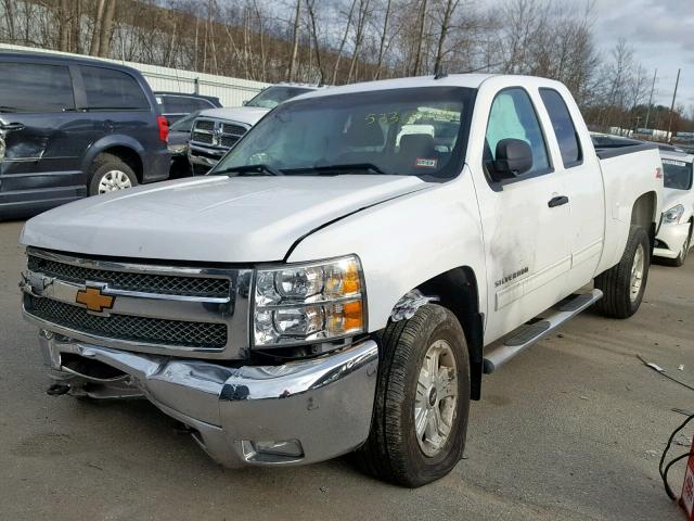 1GCRKSE74CZ236301 - 2012 CHEVROLET SILVERADO WHITE photo 2