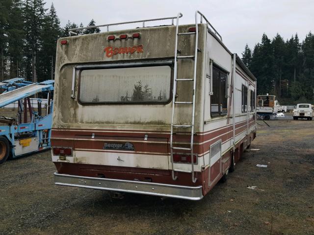 1GBKP37W5C3318929 - 1982 CHEVROLET P30 BEIGE photo 4