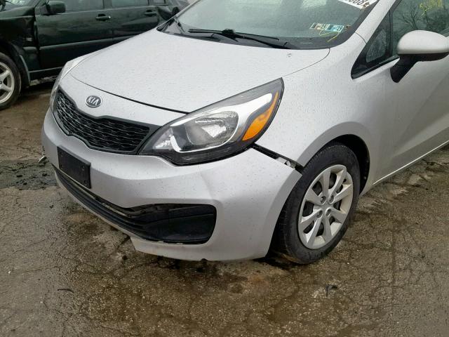 KNADM4A33C6075120 - 2012 KIA RIO LX SILVER photo 9