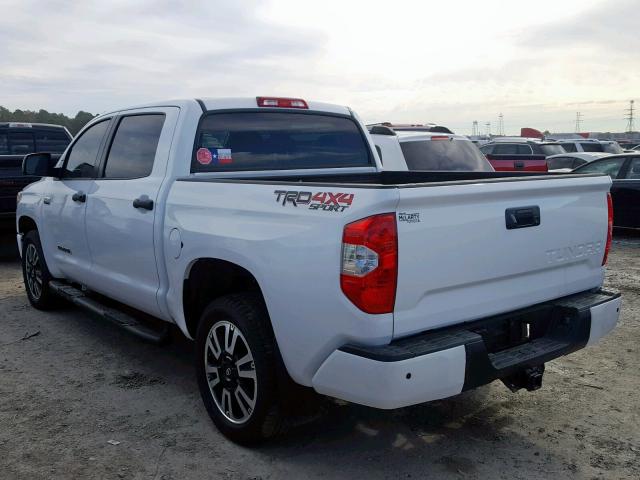 5TFDW5F19JX743715 - 2018 TOYOTA TUNDRA CRE WHITE photo 3