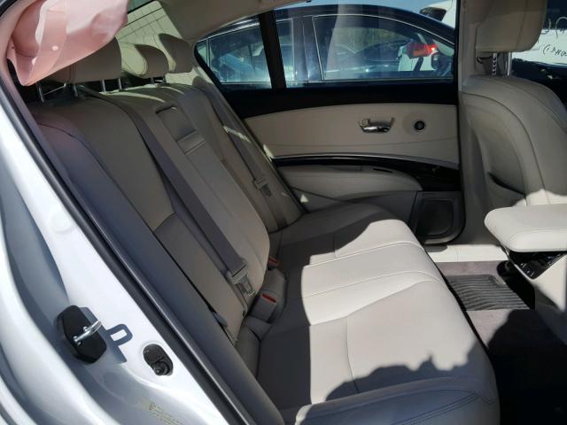 JH4KC1F96GC001771 - 2016 ACURA RLX ADVANC WHITE photo 6