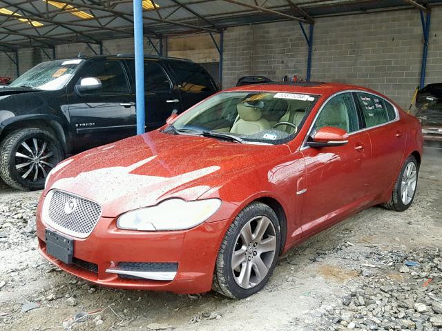 SAJWA0FAXAHR55108 - 2010 JAGUAR XF LUXURY RED photo 2