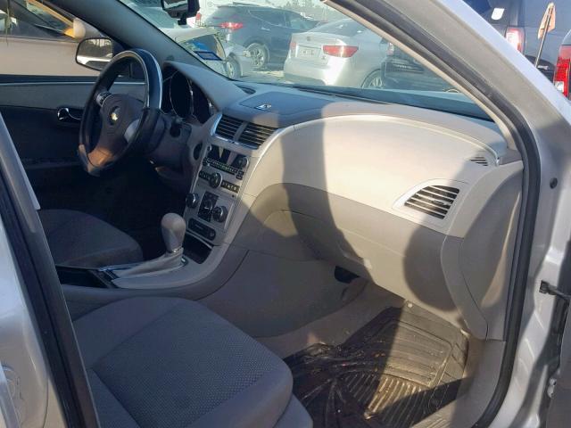 1G1ZA5E05AF252571 - 2010 CHEVROLET MALIBU LS 银色 照片 5