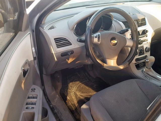 1G1ZA5E05AF252571 - 2010 CHEVROLET MALIBU LS 银色 照片 9