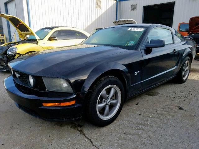 1ZVHT82H465153825 - 2006 FORD MUSTANG GT BLACK photo 2