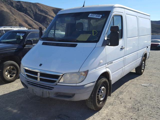 WD2PD644745650938 - 2004 DODGE SPRINTER WHITE photo 2