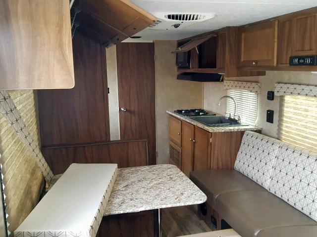 5ZT2VWKB5JJ116896 - 2018 VIKI TK CAMPER WHITE photo 5