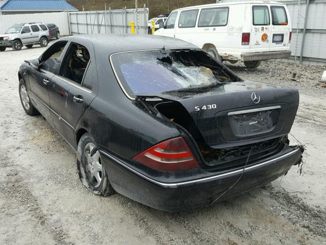 WDBNG70J42A236486 - 2002 MERCEDES-BENZ S 430 BLACK photo 3