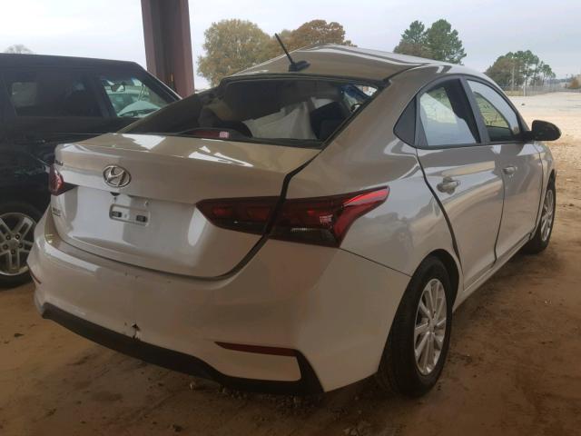 3KPC24A30JE010639 - 2018 HYUNDAI ACCENT SEL WHITE photo 4