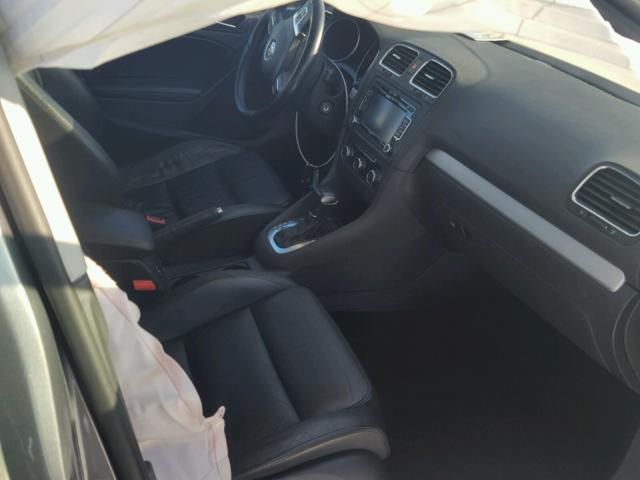 WVWDA9AJ9AW162573 - 2010 VOLKSWAGEN GOLF 灰色 照片 5