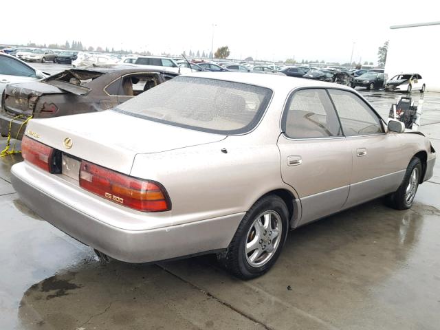 JT8GK13T5R0068326 - 1994 LEXUS ES 300 BEIGE photo 4