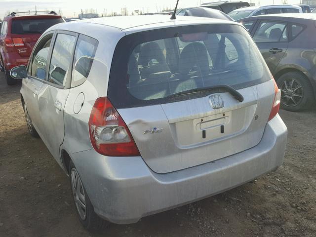 JHMGD38407S817882 - 2007 HONDA FIT SILVER photo 3