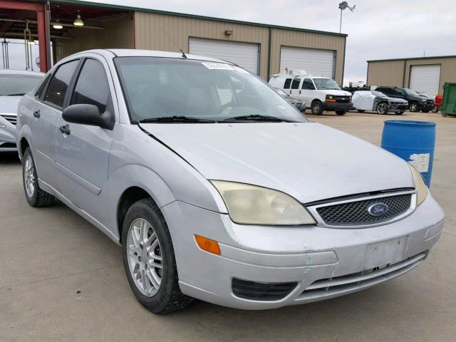 1FAFP34N05W150309 - 2005 FORD FOCUS ZX4 GRAY photo 1