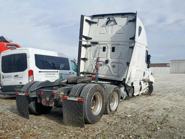 3AKJGLD56FSGB0897 - 2015 FREIGHTLINER CASCADIA 1 WHITE photo 4