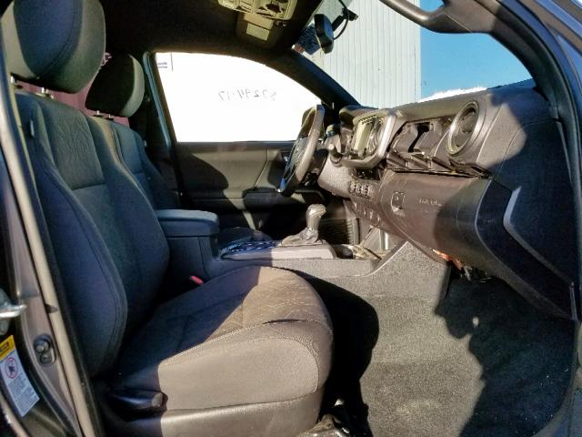 3TMCZ5AN4HM049852 - 2017 TOYOTA TACOMA DOU ნაცრისფერი ფოტო 5