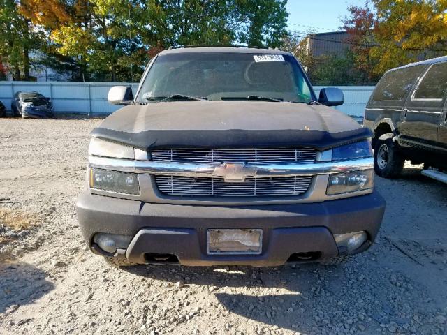 3GNEK13T33G215696 - 2003 CHEVROLET AVALANCHE GRAY photo 9